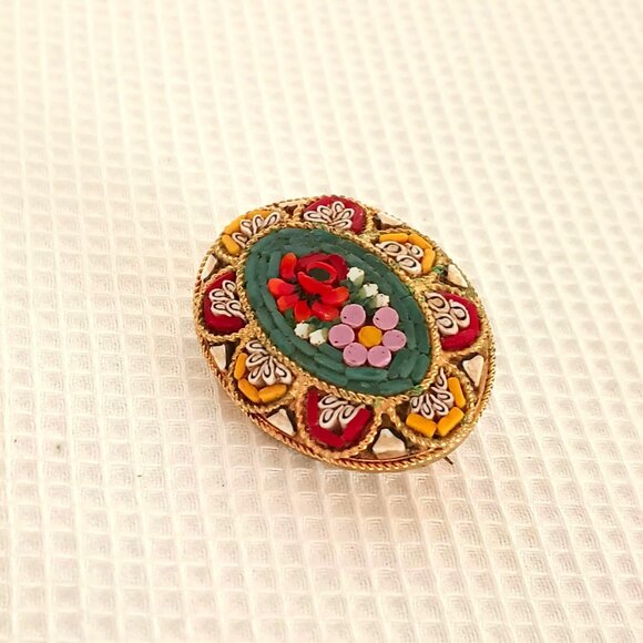 Vintage Micro Mosaic Floral Brooch Unique Oval Gold Tone Italian Pin - Picture 2 of 6